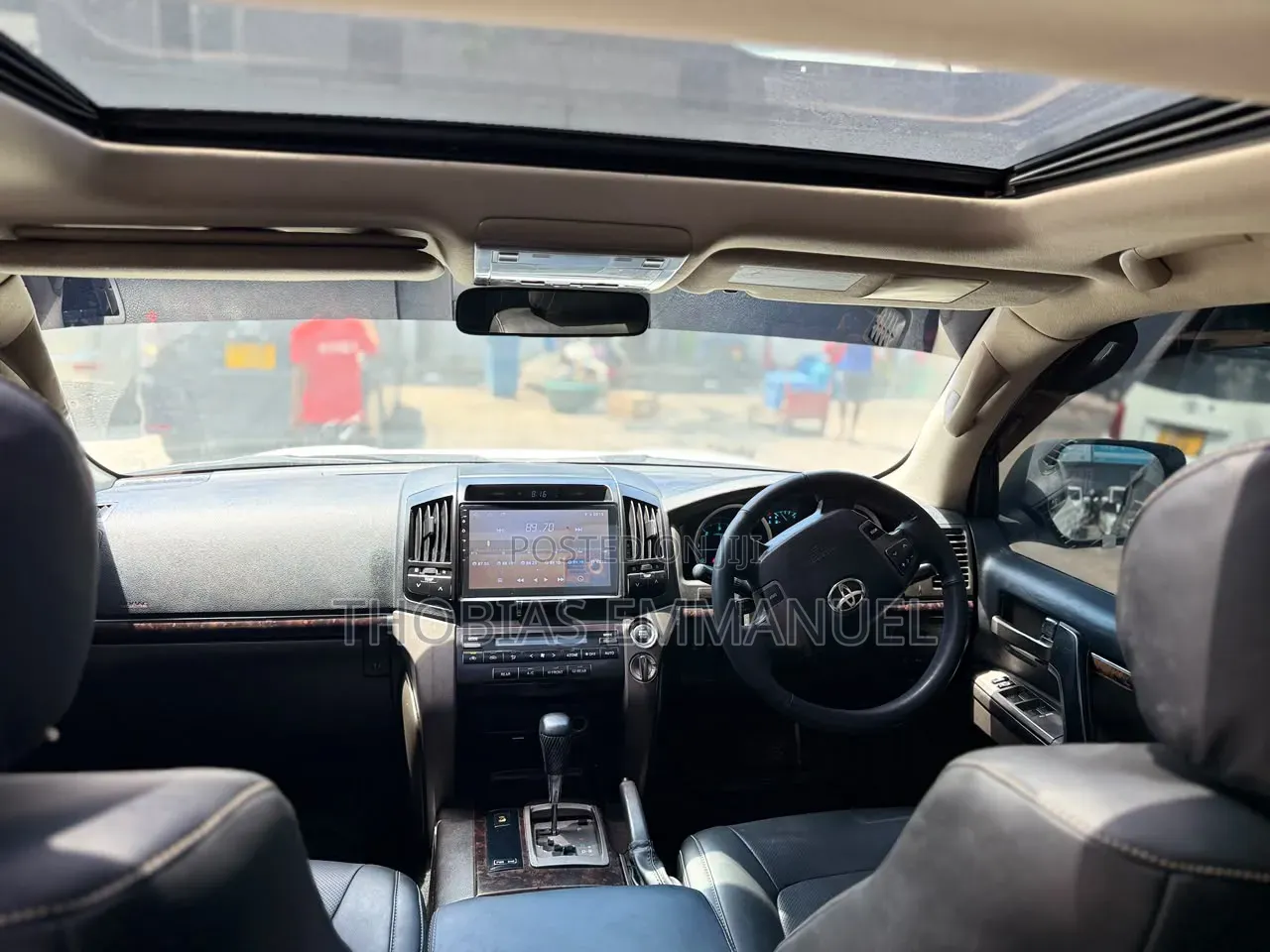 Toyota Land Cruiser 2012 White