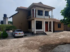 Furnished 6bdrm House in Kampala Chuo, Ukonga for sale