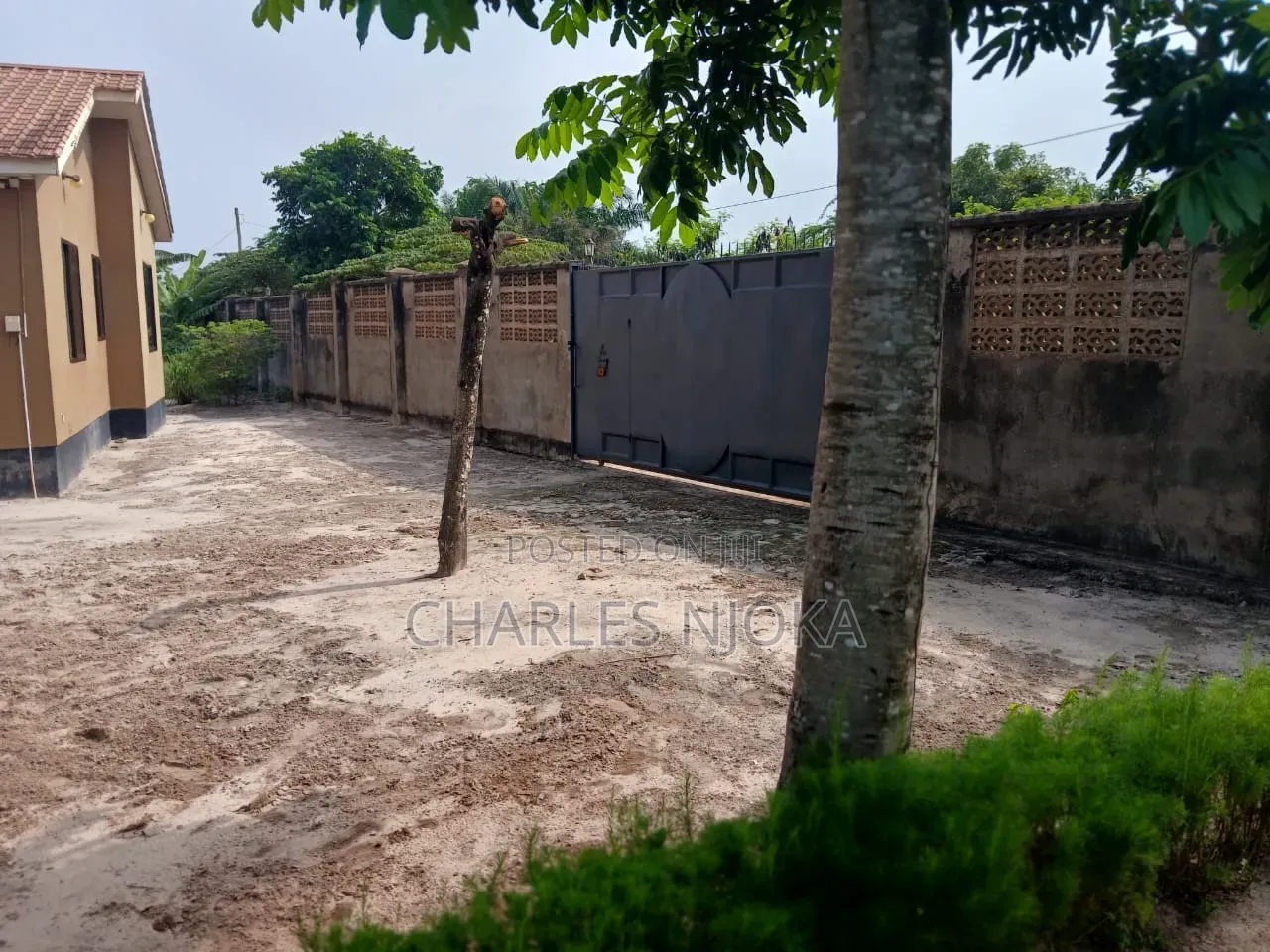 Furnished 6bdrm House in Kampala Chuo, Ukonga for sale