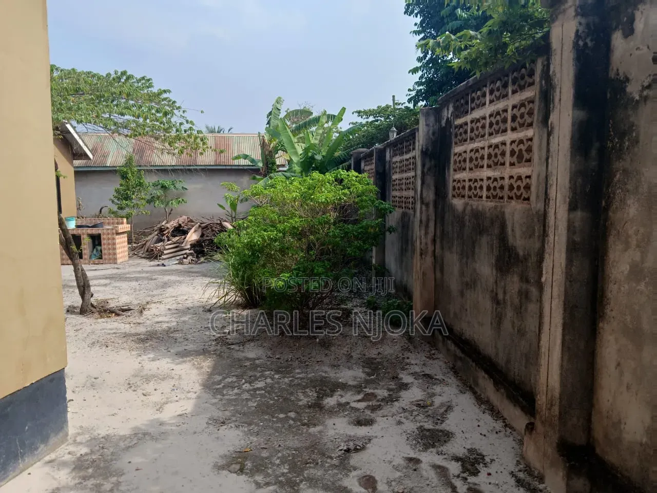 Furnished 6bdrm House in Kampala Chuo, Ukonga for sale
