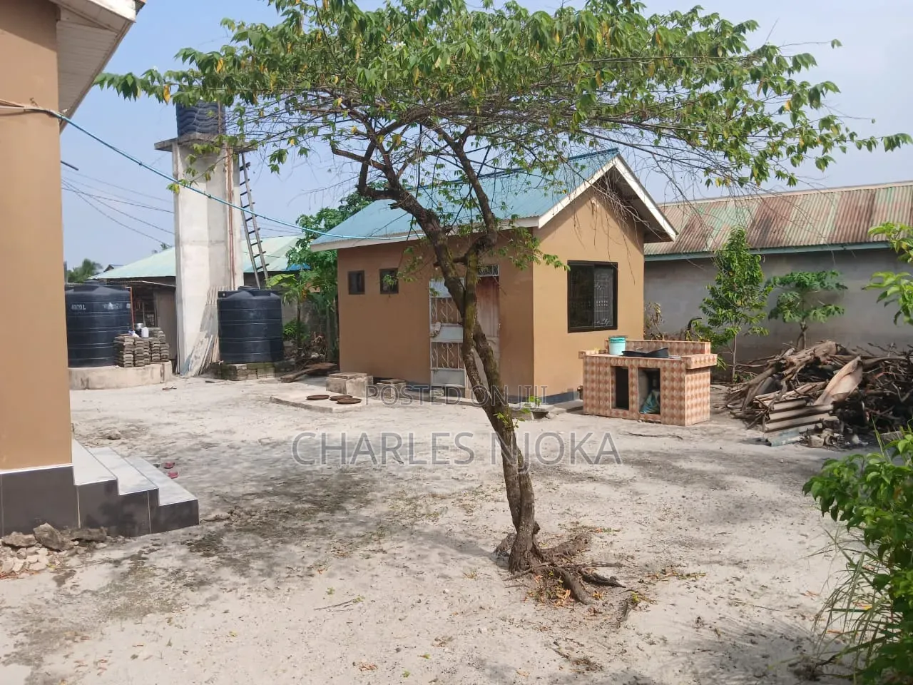 Furnished 6bdrm House in Kampala Chuo, Ukonga for sale