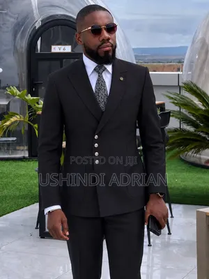 Valiant Tailor Suit