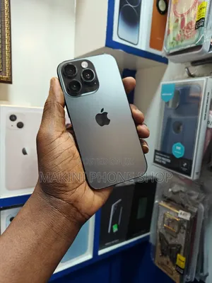 Apple iPhone 16 Pro 256 GB Black