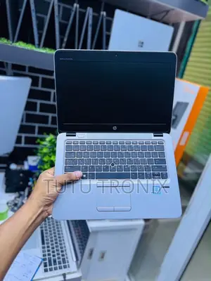 Laptop HP EliteBook 820 G3 8GB Intel Core i7 SSD 256GB