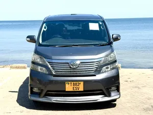 Toyota Vellfire 2010 Silver
