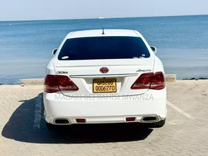 Toyota Crown 2008 White