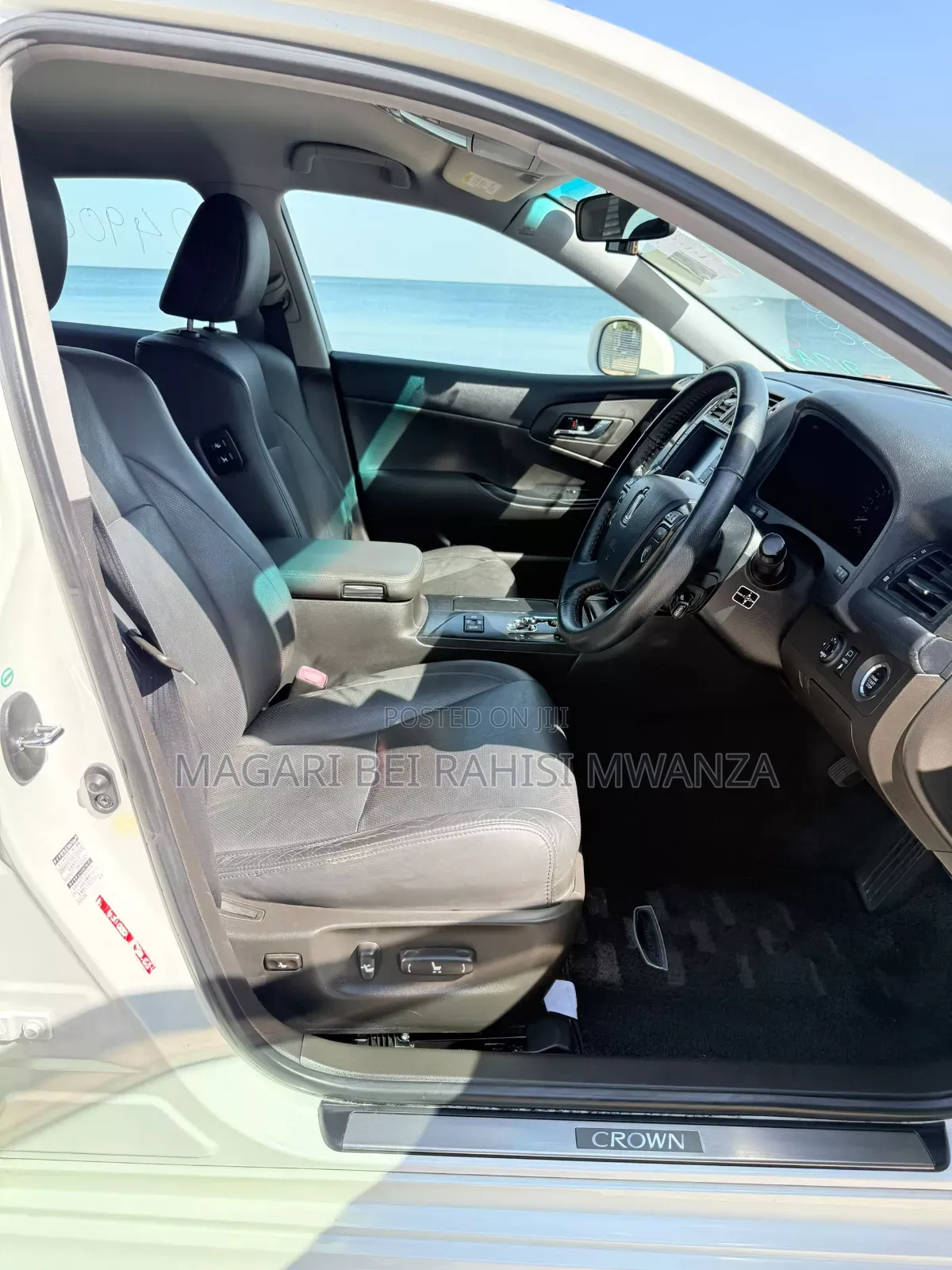 Toyota Crown 2008 White