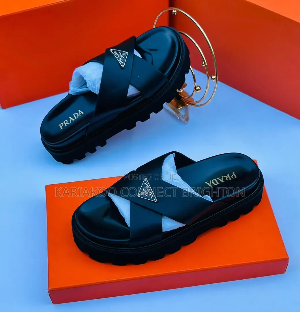 Black Chunky Lug Sandal