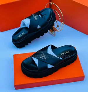 Black Chunky Lug Sandal