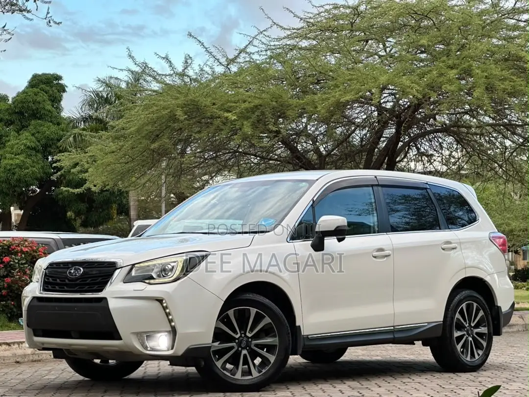 Subaru Forester 2015 White