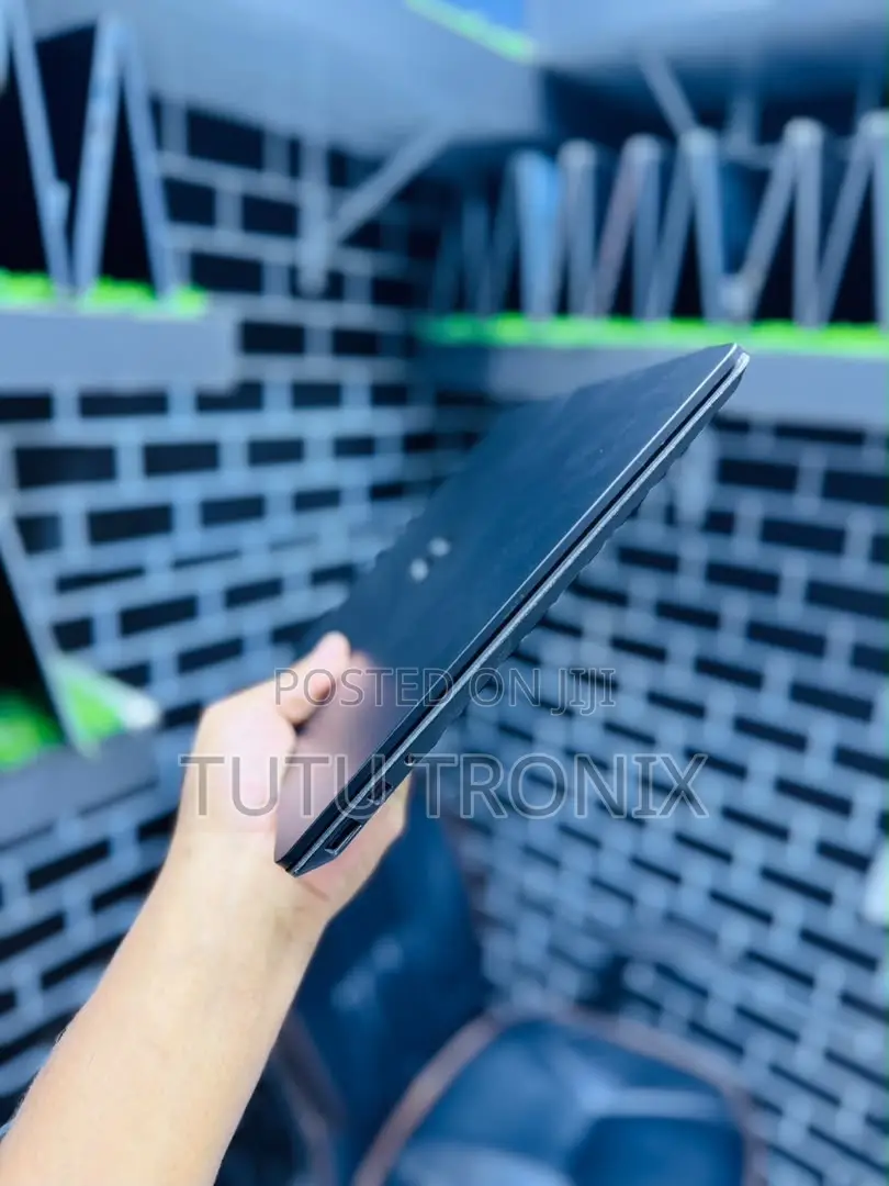 Laptop Microsoft Surface Laptop 2 8GB Intel Core i7 SSD 256GB