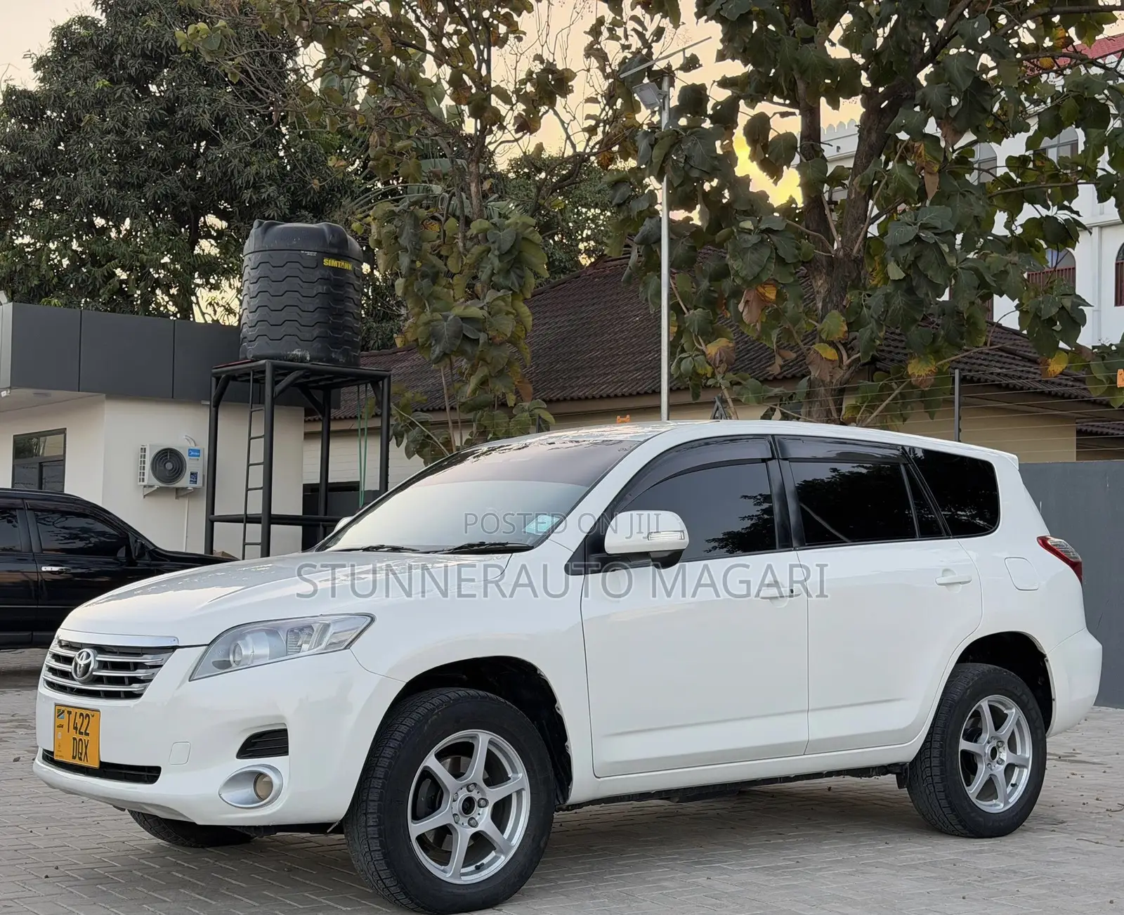 Toyota Vanguard 2009 Pearl