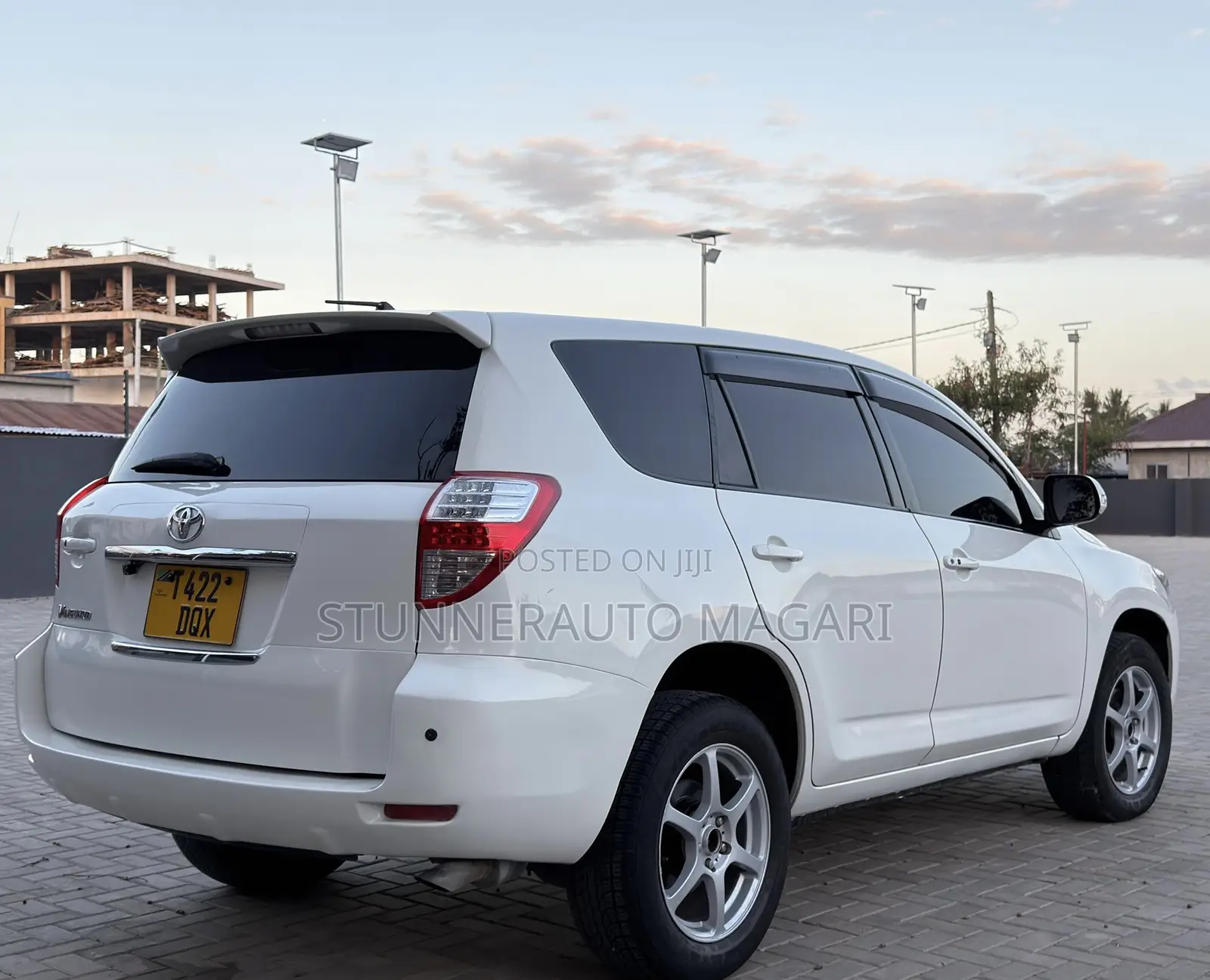 Toyota Vanguard 2009 Pearl