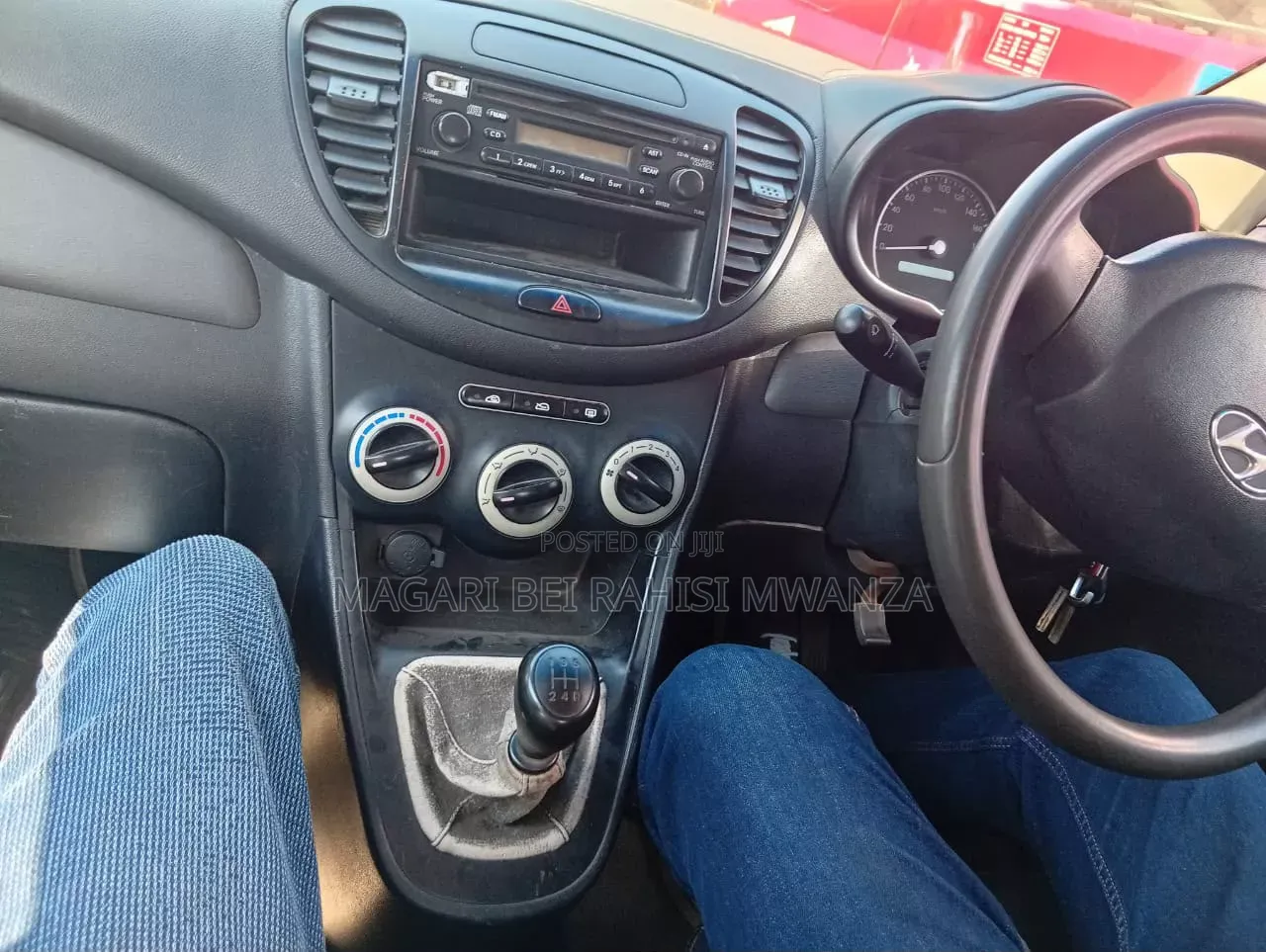 Hyundai Accent Automatic 2000 Beige
