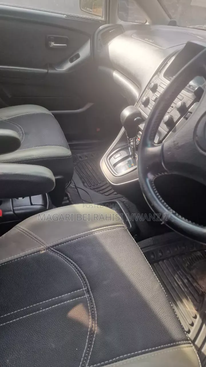 Hyundai Accent Automatic 2000 Beige