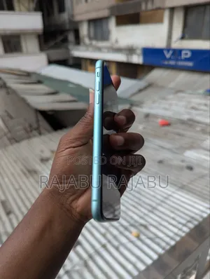 Apple iPhone 11 64 GB Green