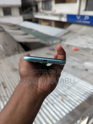 Apple iPhone 11 64 GB Green