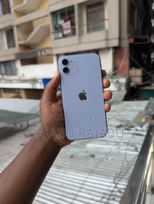 Apple iPhone 11 64 GB Purple