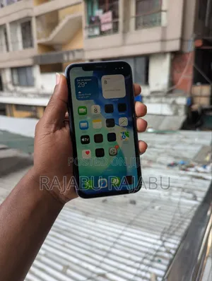 Apple iPhone 11 64 GB Purple