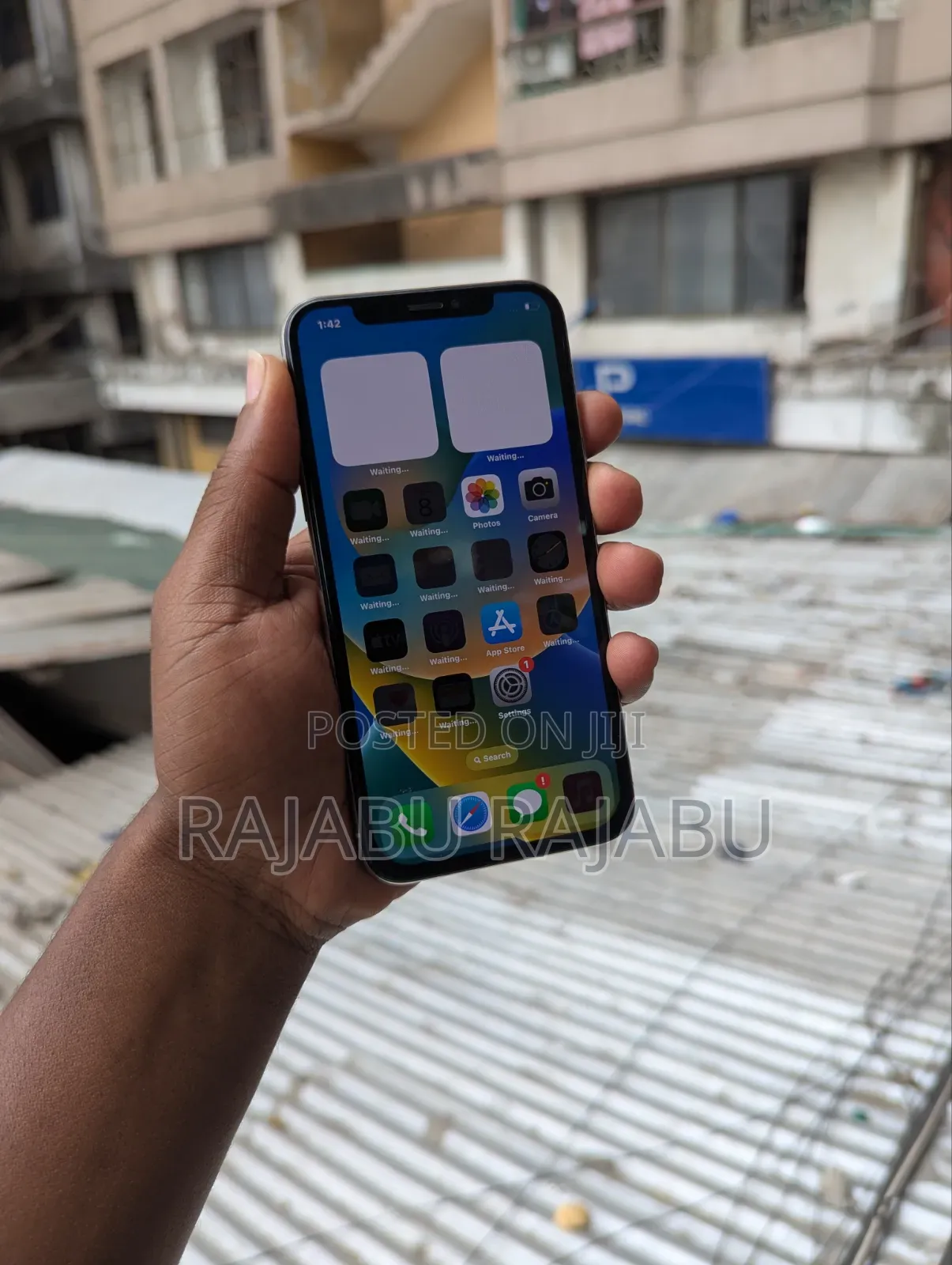 Apple iPhone X 64 GB White