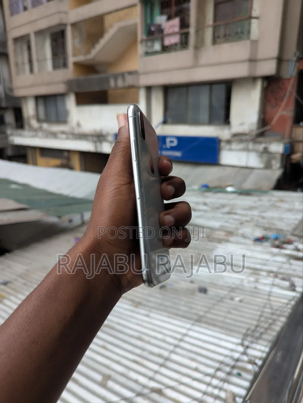 Apple iPhone X 64 GB White