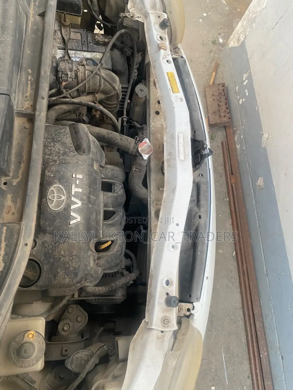 Toyota Porte 2005 White