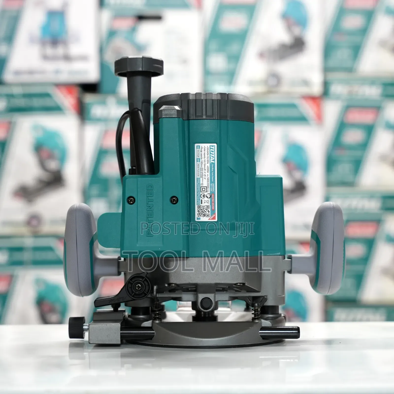 Total Electric Router 2200W Industrial