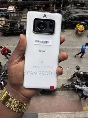 Sharp Aquos R6 128 GB White