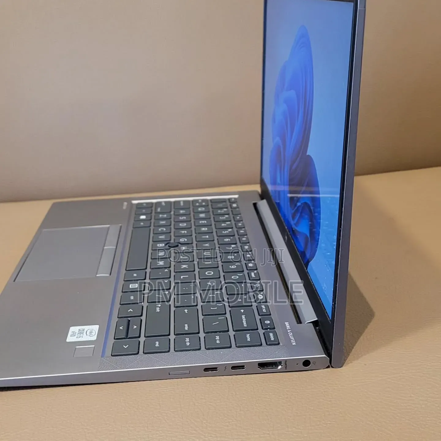 Laptop HP ZBook Firefly 14 G7 16GB Intel Core i5 SSD 256GB