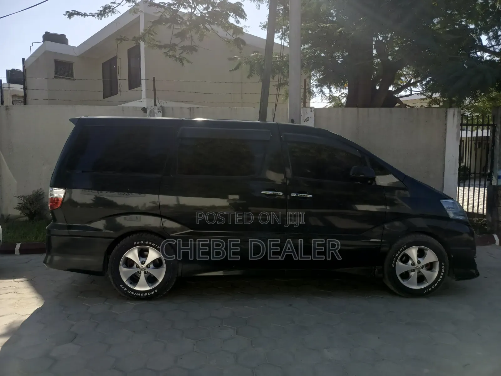 Toyota Alphard 2.4 Hybrid AWD 2006 Black