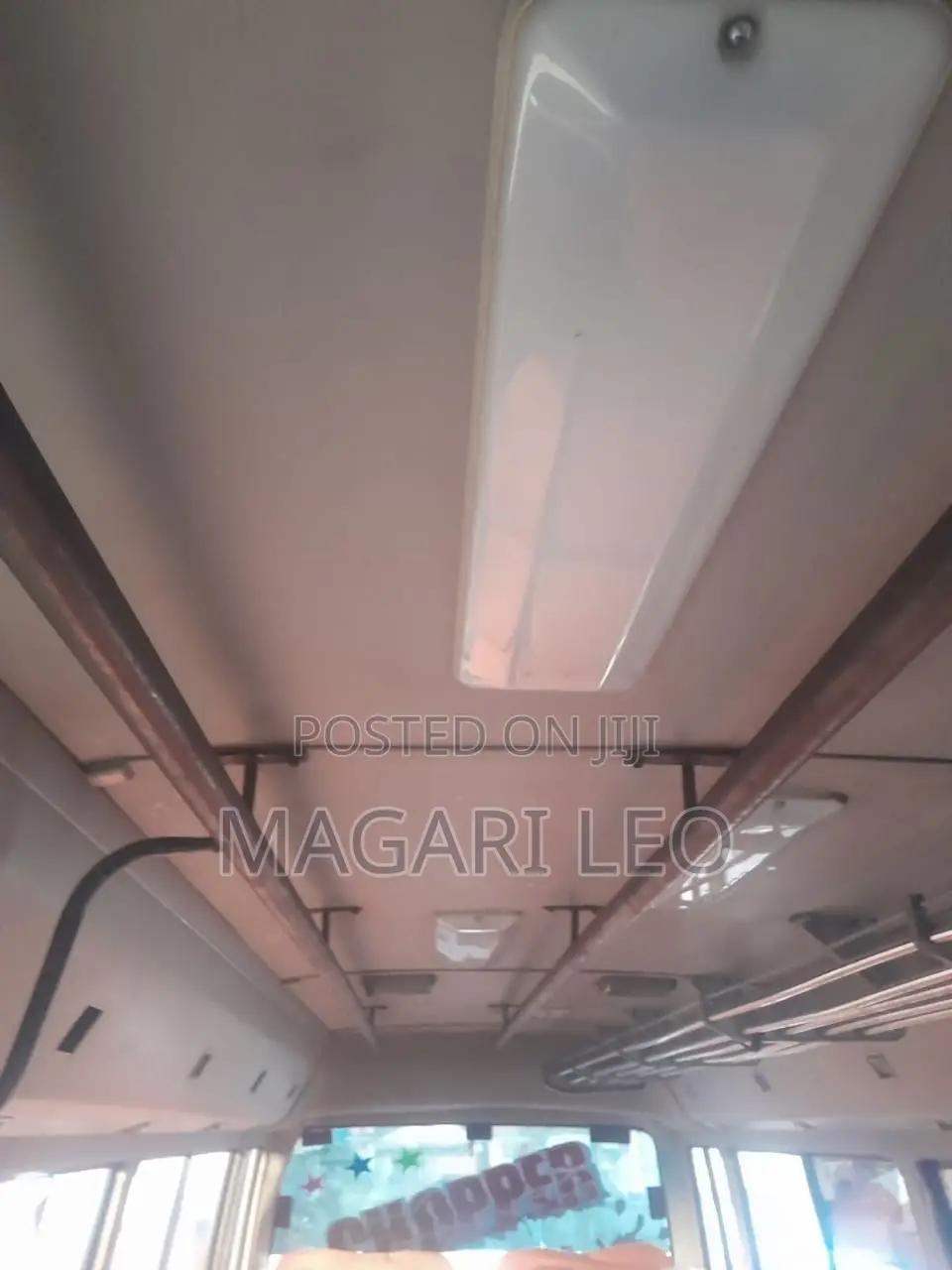 Mitsubishi Fuso Rosa 2004 White
