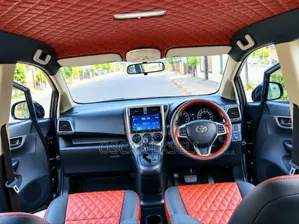 Toyota Ractis 2012 Black