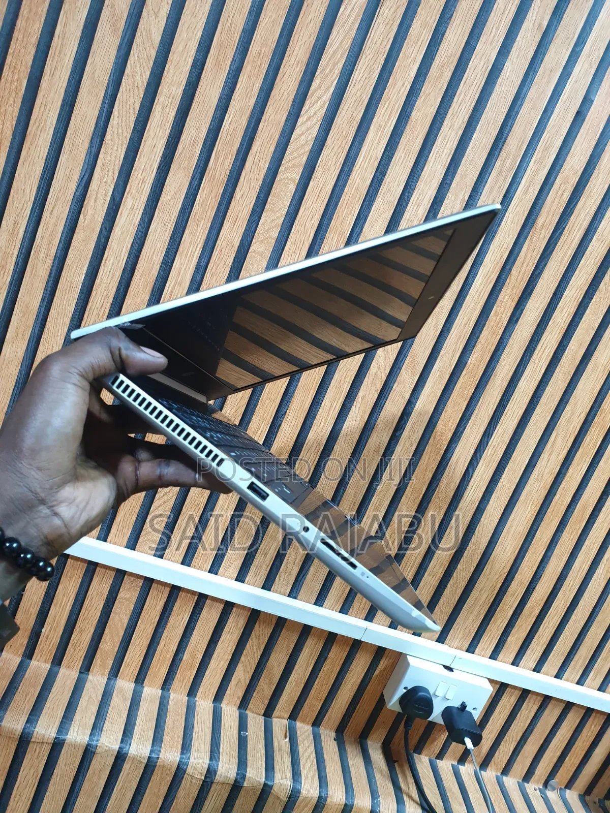 Laptop HP ProBook 450 G5 8GB Intel Core i5 HDD+SSD 500GB