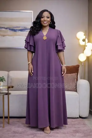 Flowy v-Neck Maxi Dress With Ruffle Sleeves