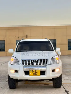 Toyota Land Cruiser Prado 2005 White