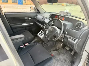 Toyota Corolla Rumion 2008 White