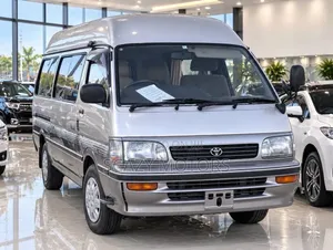 Toyota HiAce 1996 Gold
