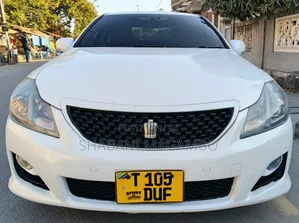 Toyota Crown 2008 White