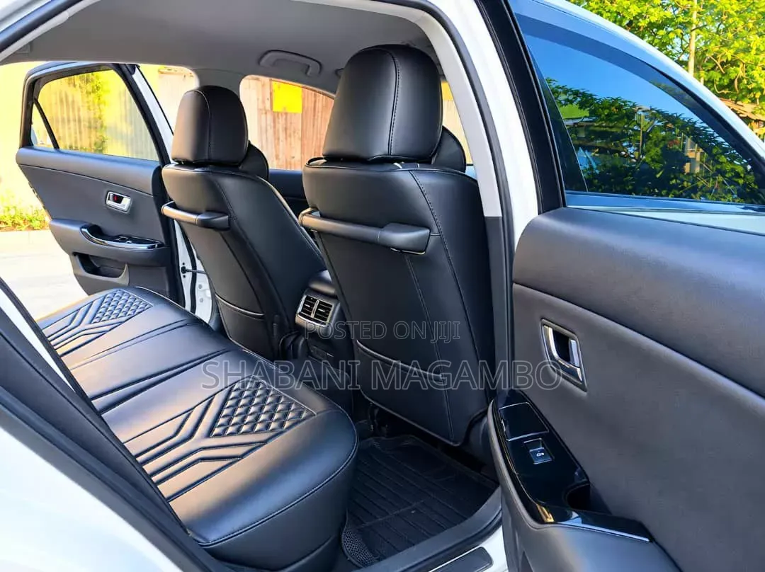 Toyota Crown 2008 White