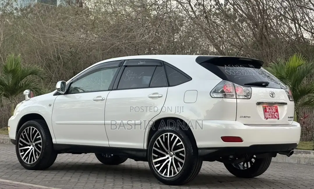 Toyota Harrier 2.4 2006 White