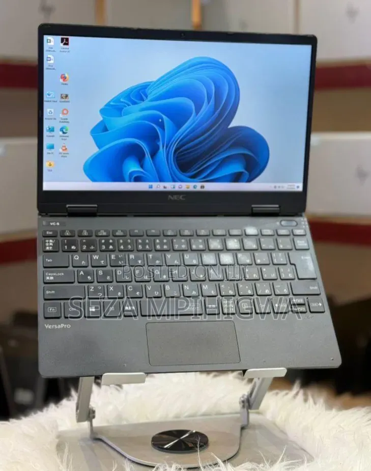Laptop NEC 8GB Intel Core i5 SSD 128GB
