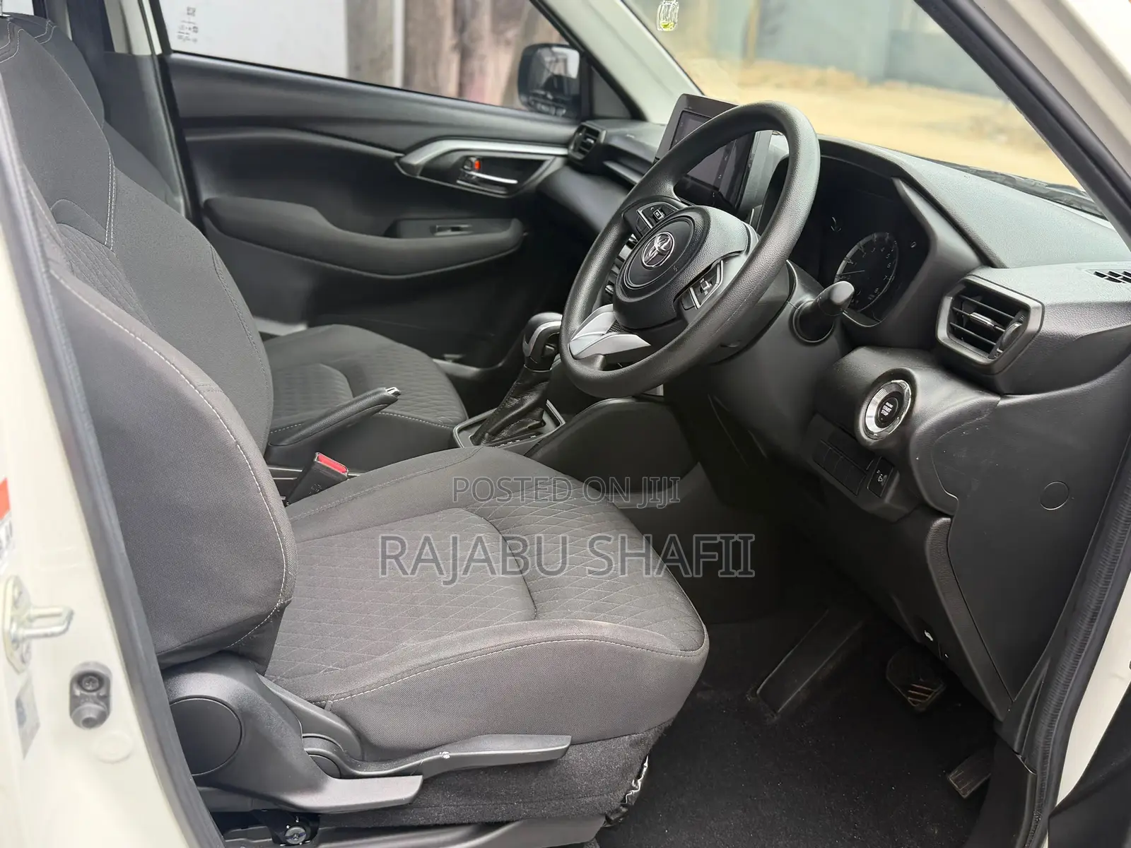 Toyota Urban Cruiser 2025 White