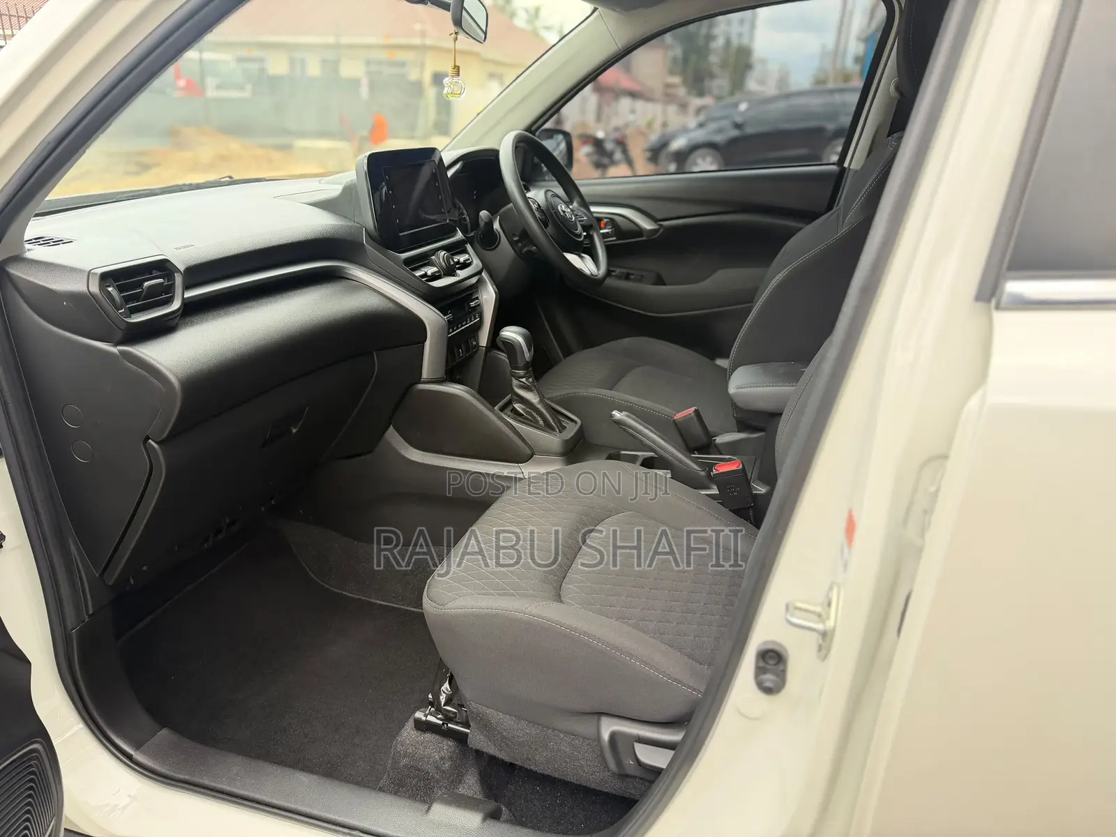 Toyota Urban Cruiser 2025 White