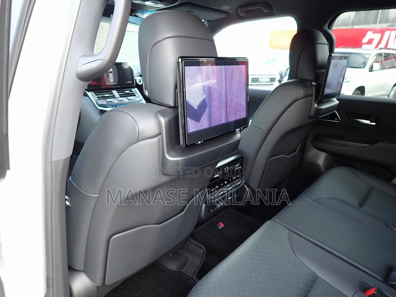 Toyota Land Cruiser 2024 White
