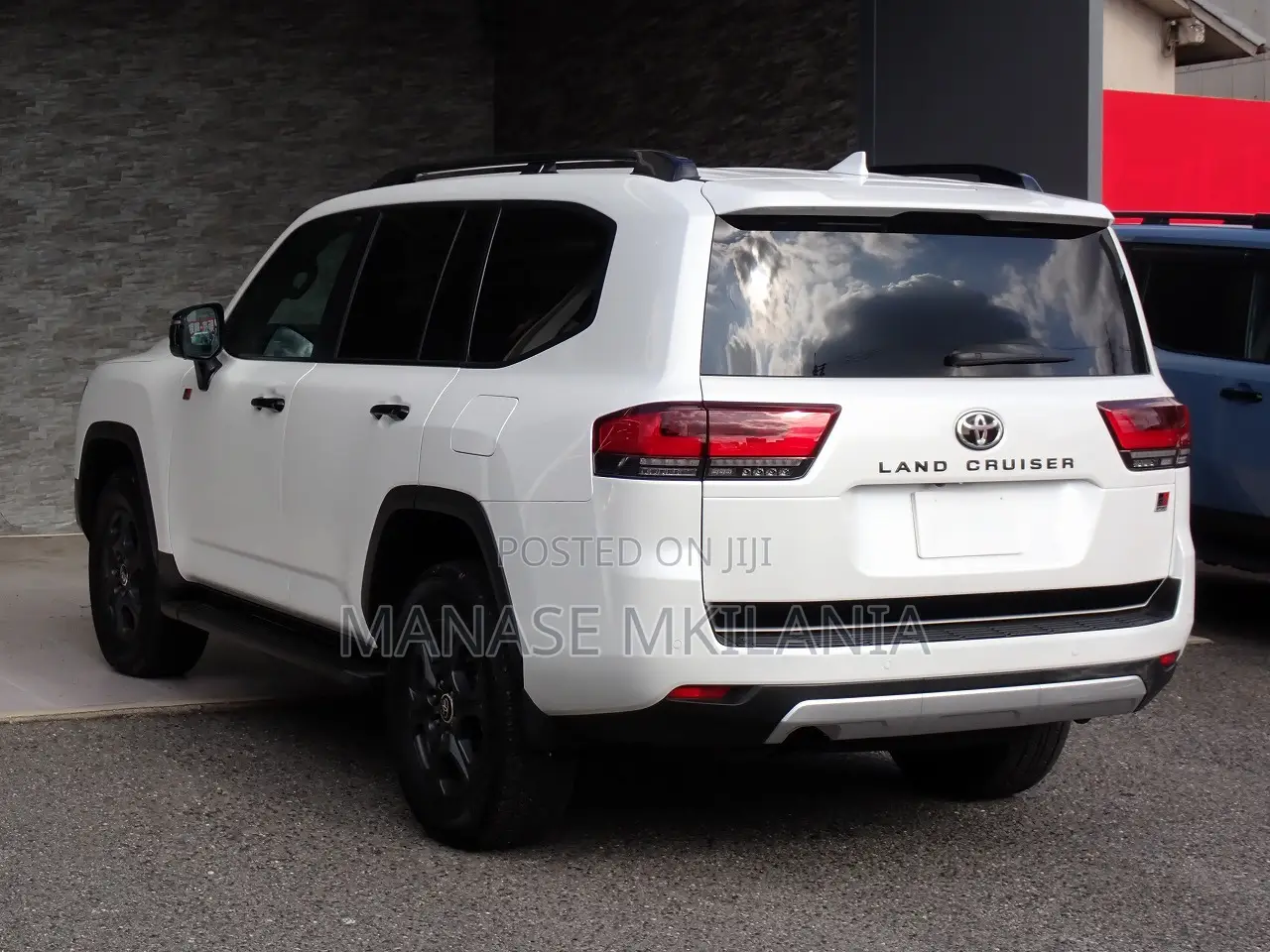 Toyota Land Cruiser 2024 White
