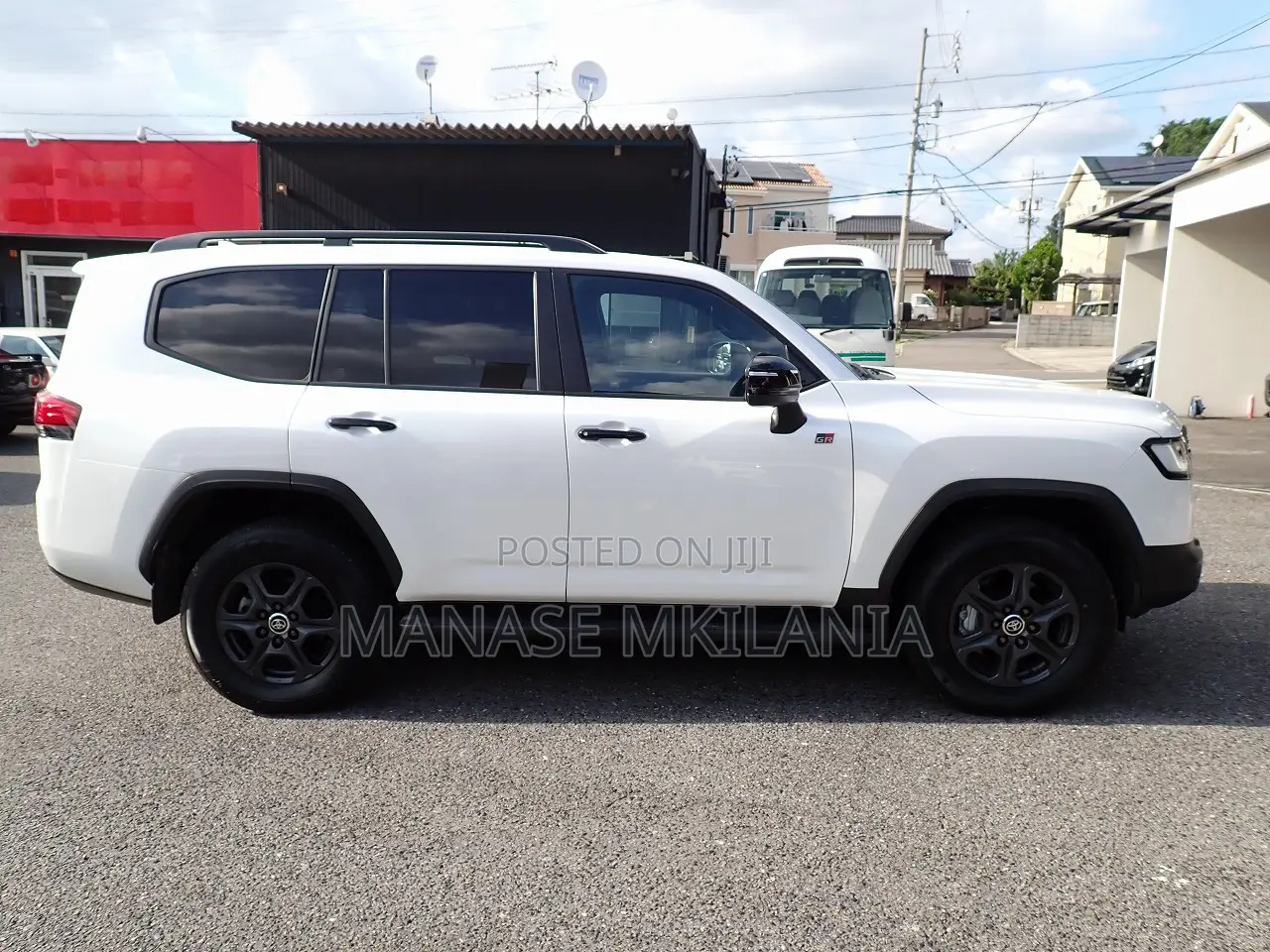 Toyota Land Cruiser 2024 White