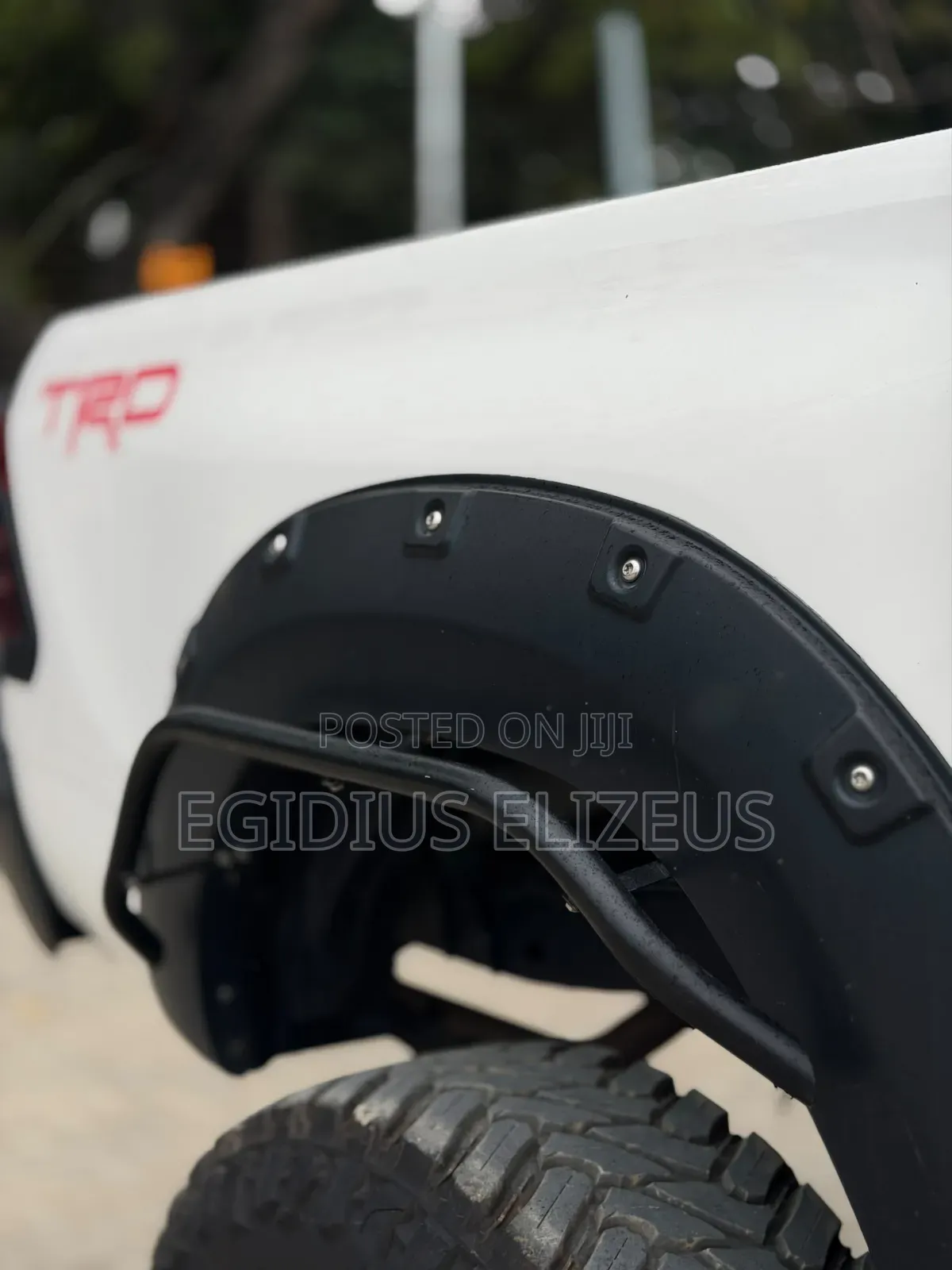 Toyota Hilux 2021 White