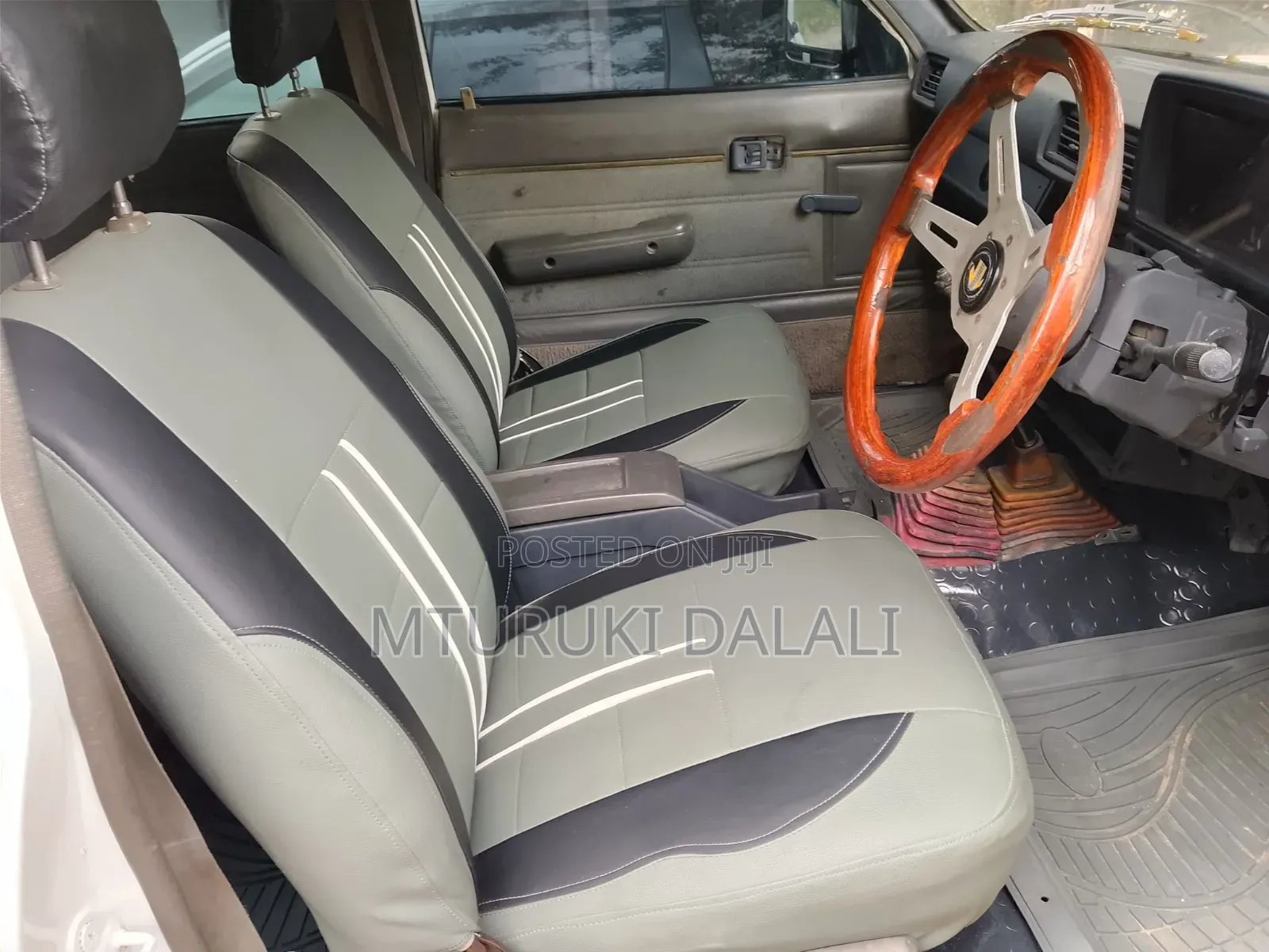 Toyota Hilux 1994 White