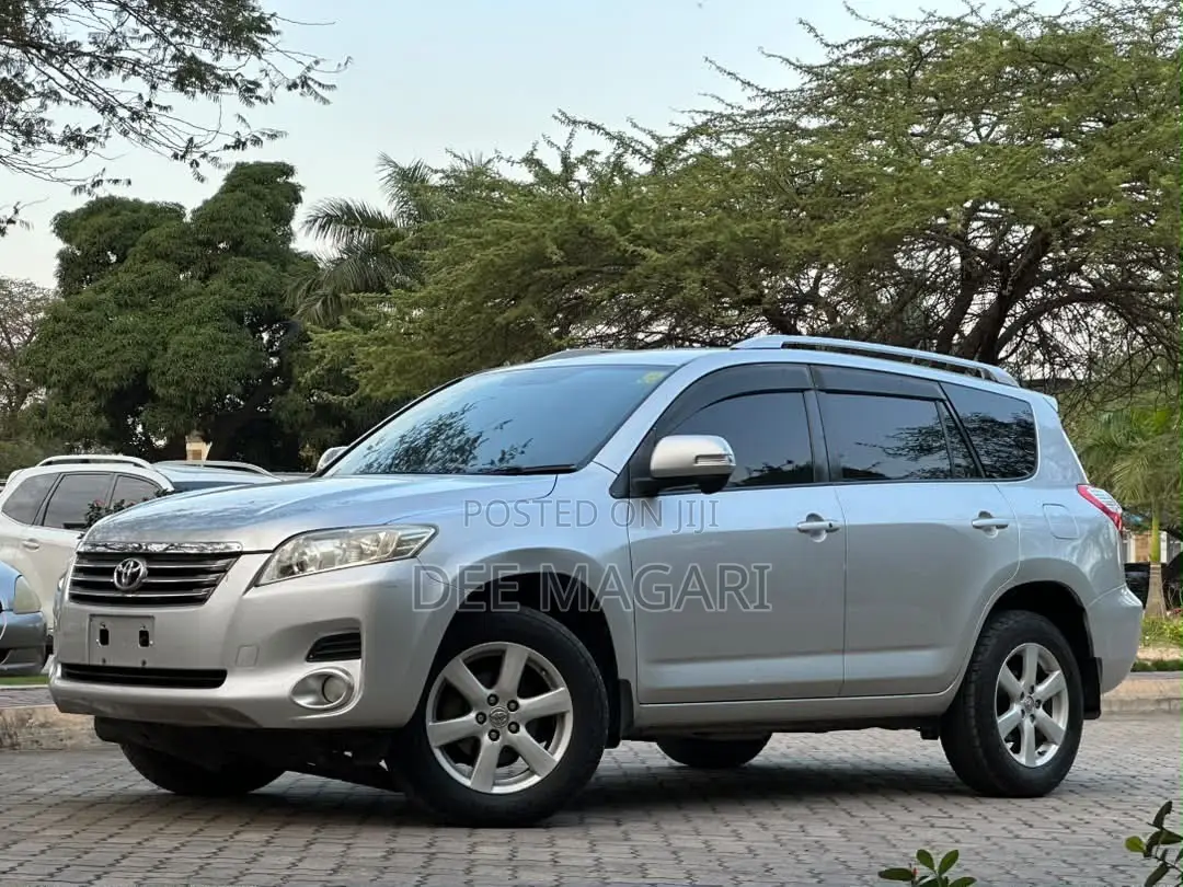Toyota Vanguard 2007 Silver