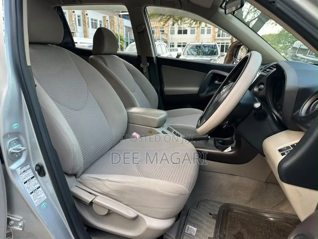 Toyota Vanguard 2007 Silver